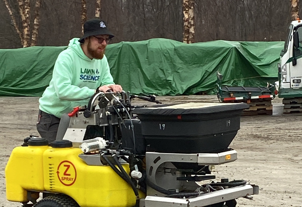 Lawn Applicator American Landscape and Lawn Science North Franklin CT